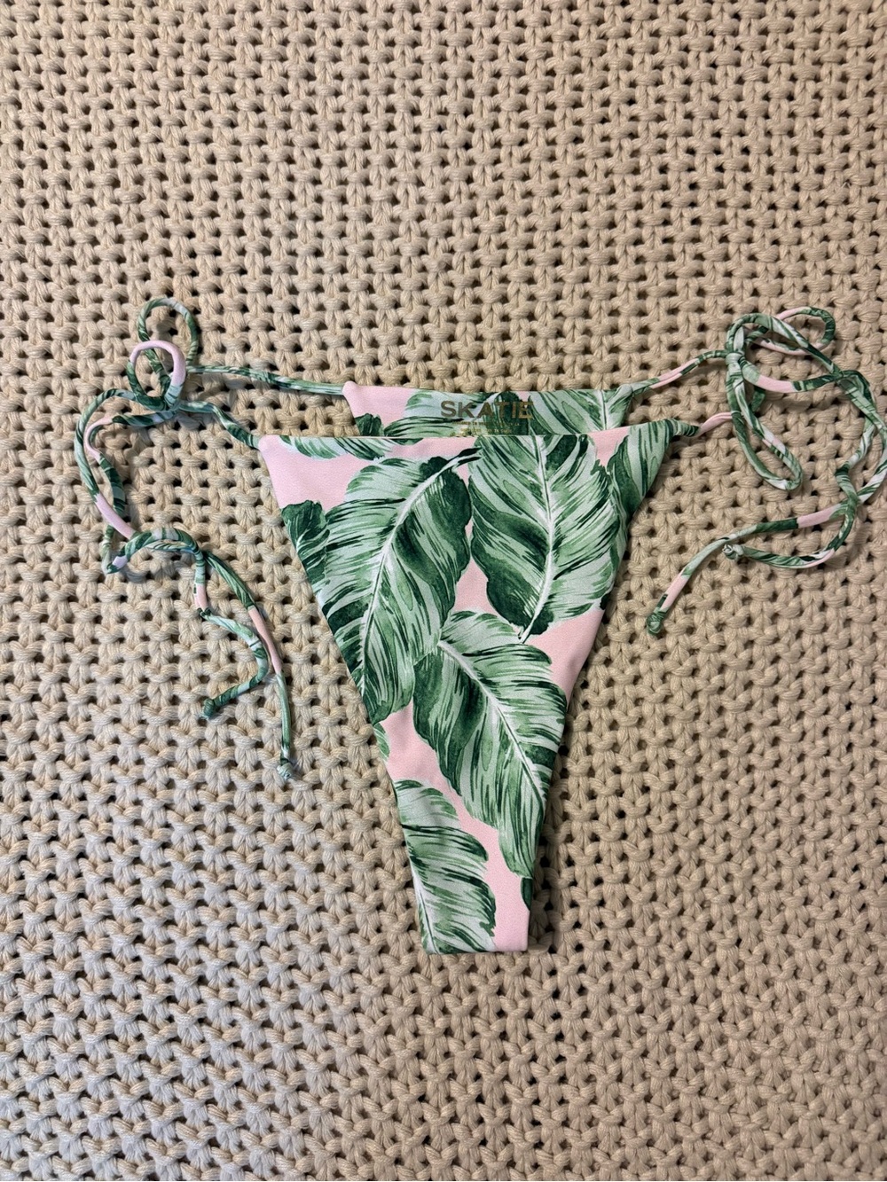 Skatie Bikini Bottom Size Large